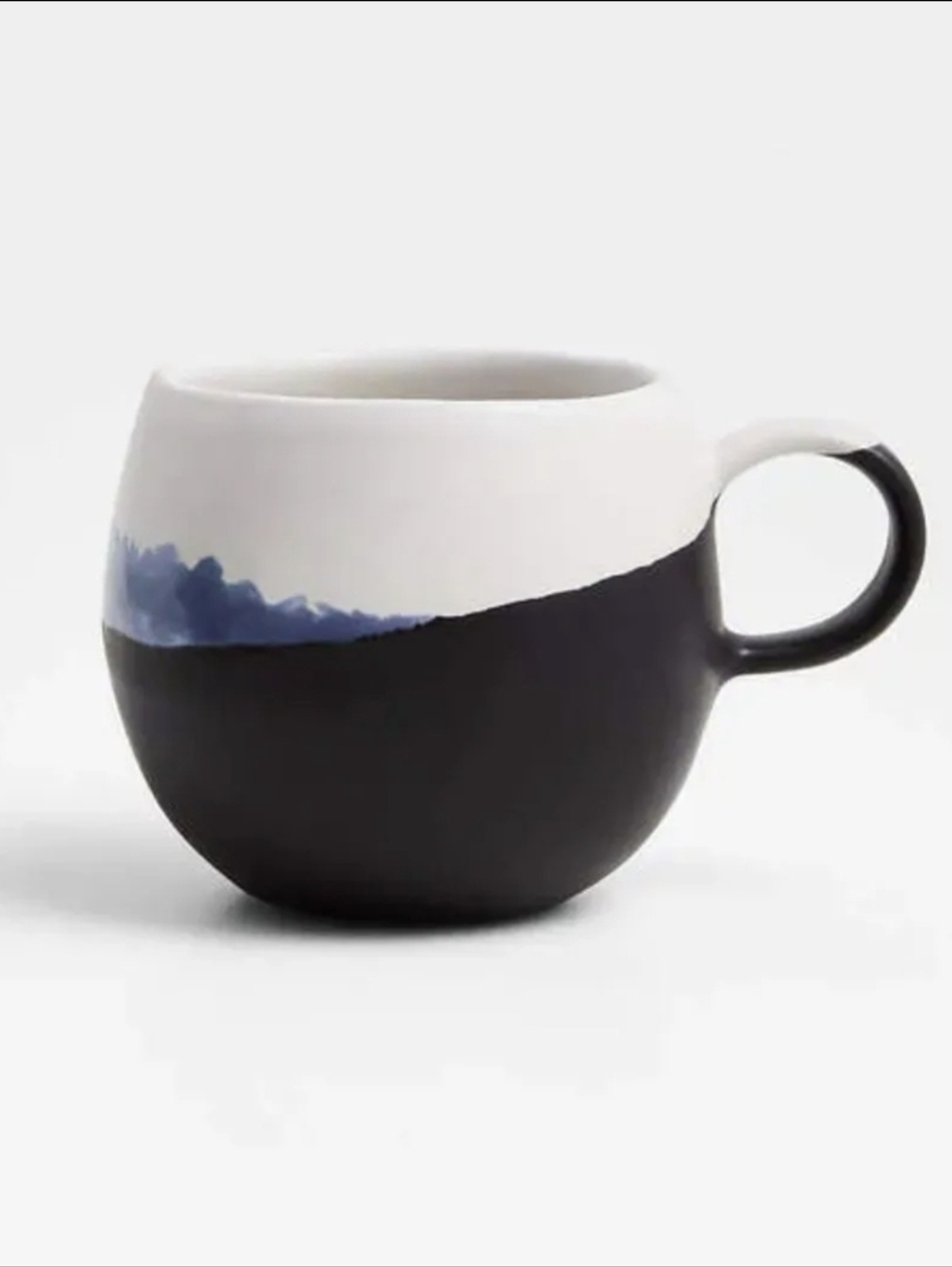 Crate & Barrel Olas Blue Ombre Mug, NIB